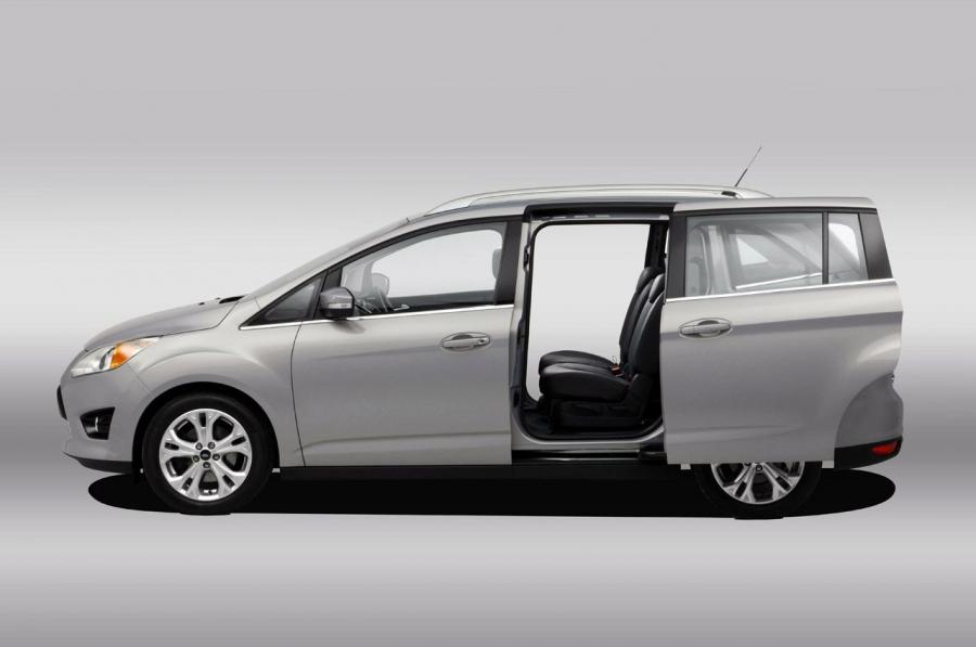  Ford C-Max 2012 года  (фото 39 из 43)